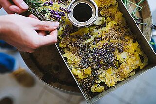 Zutaten für die Gin-Destillation